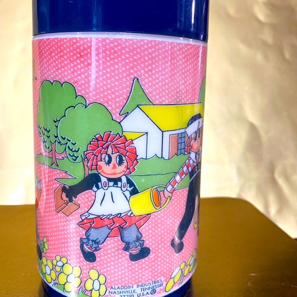 RAGGEDY ANN AND ANDY VTG 1973 COLLECTIBLE ALADDIN HOT & COLD THERMO BOTTLE 8oz - Picture 4 of 16